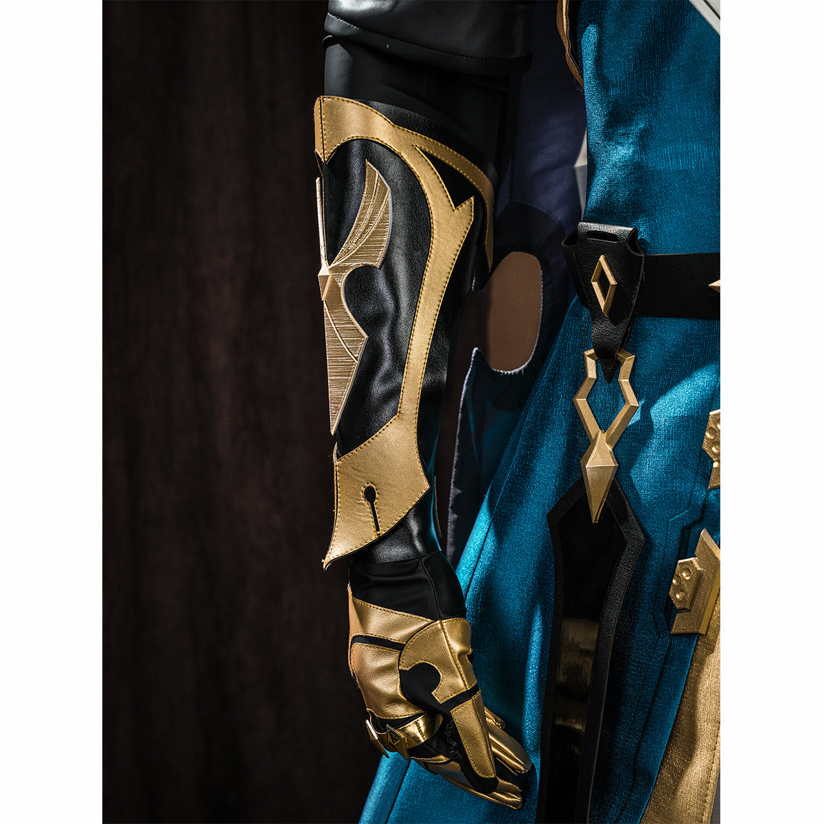 Genshin Impact Varka Cosplay Costume