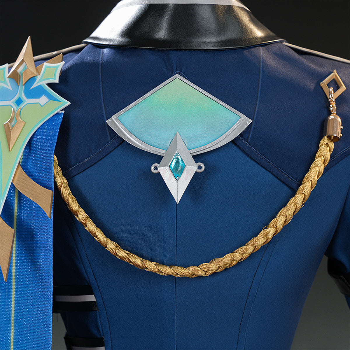 Genshin Impact Aether Snezhnaya Skin Cosplay Costume