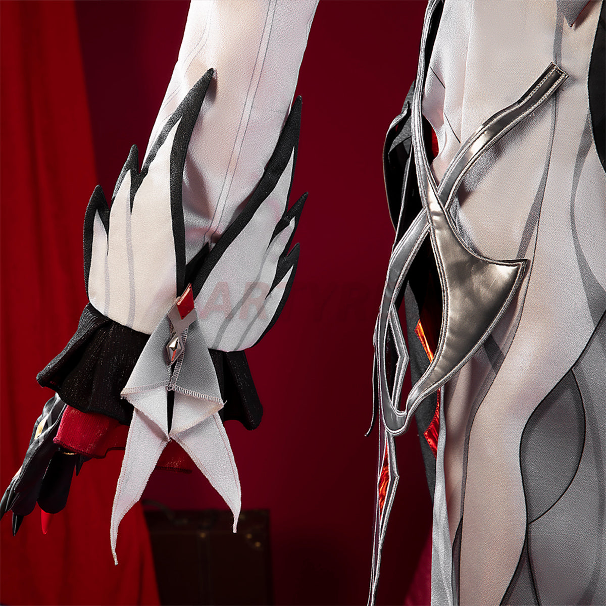 Genshin Impact The Knave Arlecchino Cosplay Costume Ver.3